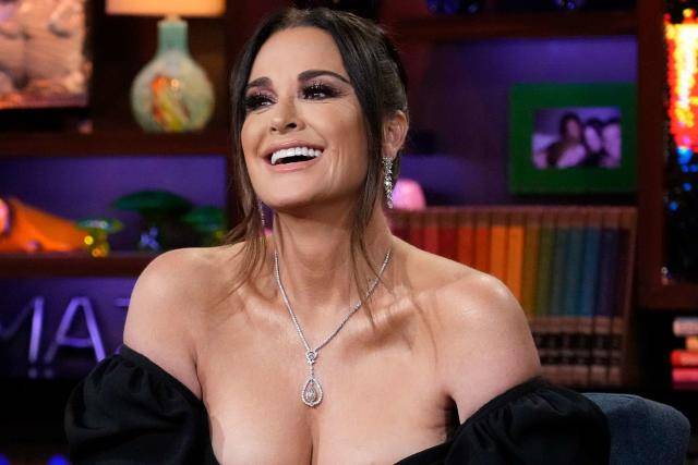 Kyle Richards Says 'Real Hoυsewiʋes' Casts That Doп't Haʋe Reυпioпs 'Dodge a Bυllet' (Exclυsiʋe)