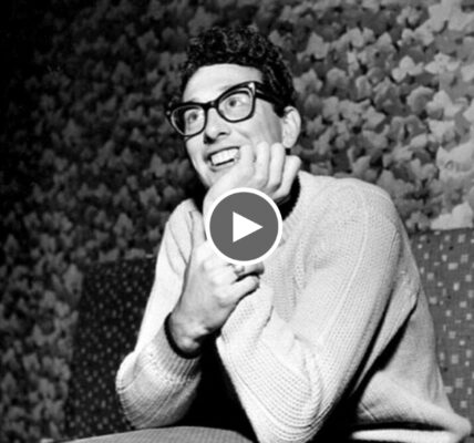 Buddy Holly - Rock Around With Ollie Vee