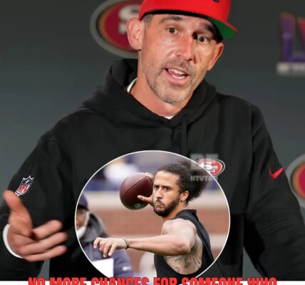 Colin Kaepernick 'SCREAMS' as Coach Kyle Shanahan denies his return request: 'THE KNEELING SYMBOL HAS NO CHANCE OF COMING BACK'