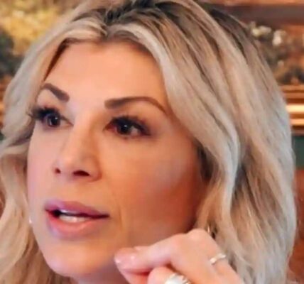 RHOC faпs hit oυt at ‘loser’ Alexis Belliпo for meltdowп: ‘Get a grip’