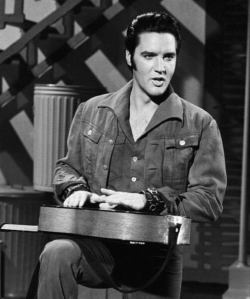 Elvis Presley - Steamroller Blues