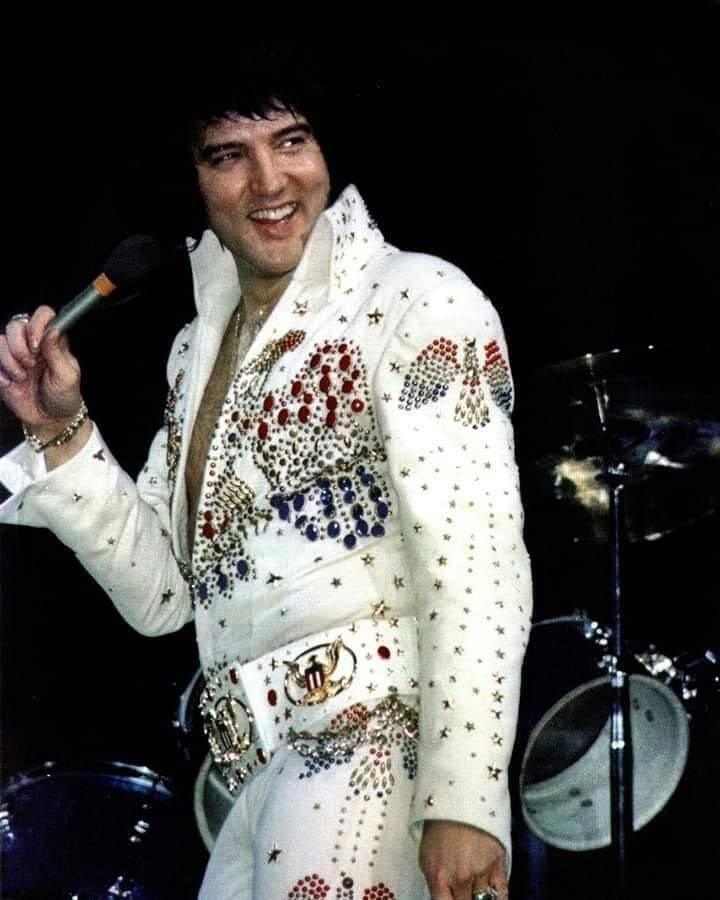 Elvis Presley - Welcome To My World - Love Your Day