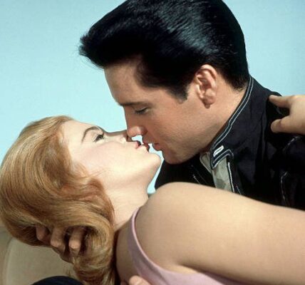 Elvis Presley - Kiss Me Quick